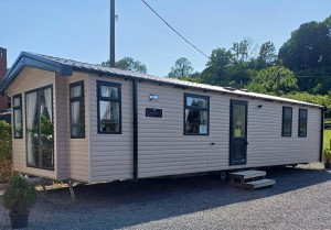 Swift Burgundy 37/12/2